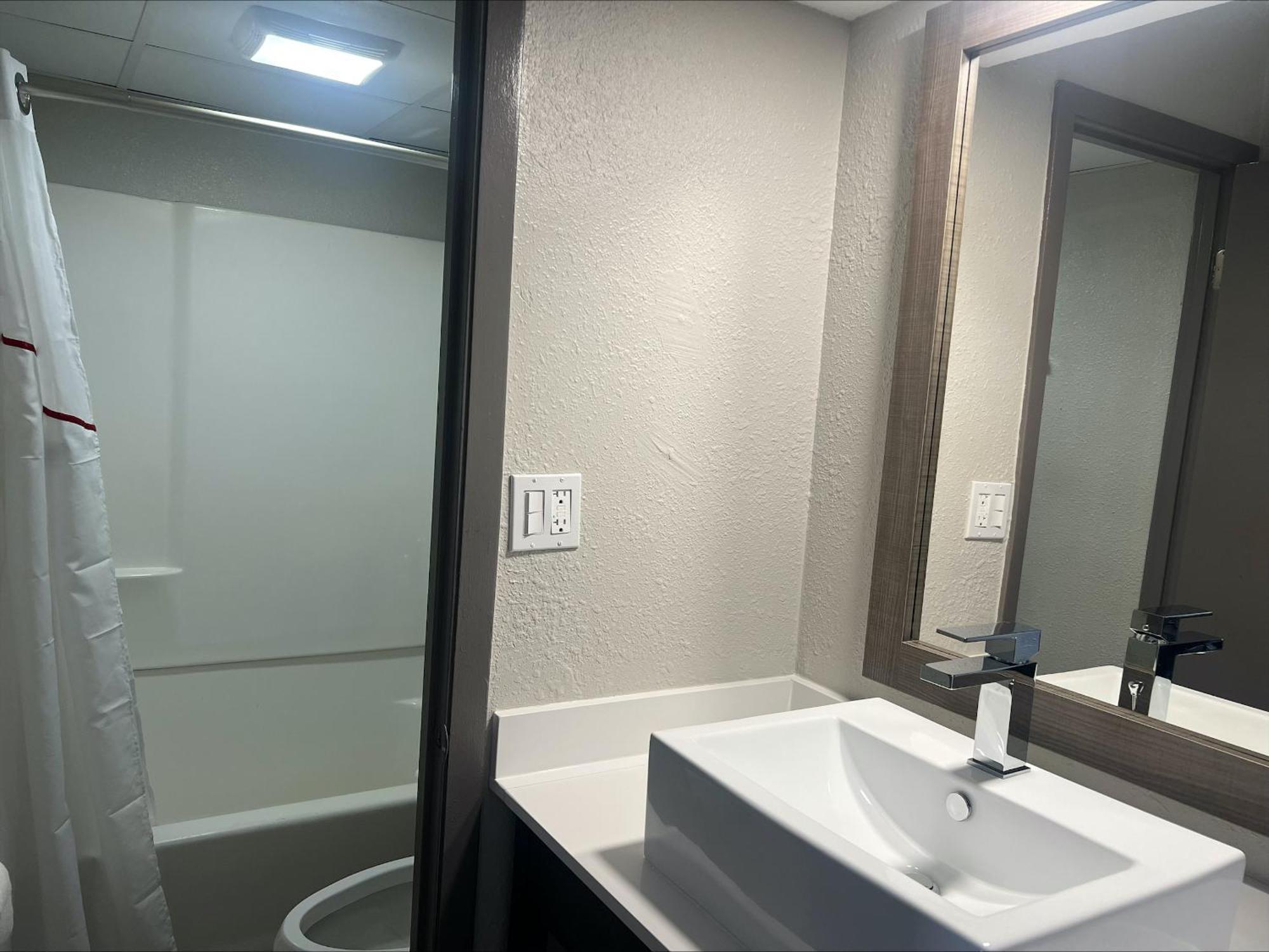 Red Roof Inn Bourbonnais Екстер'єр фото